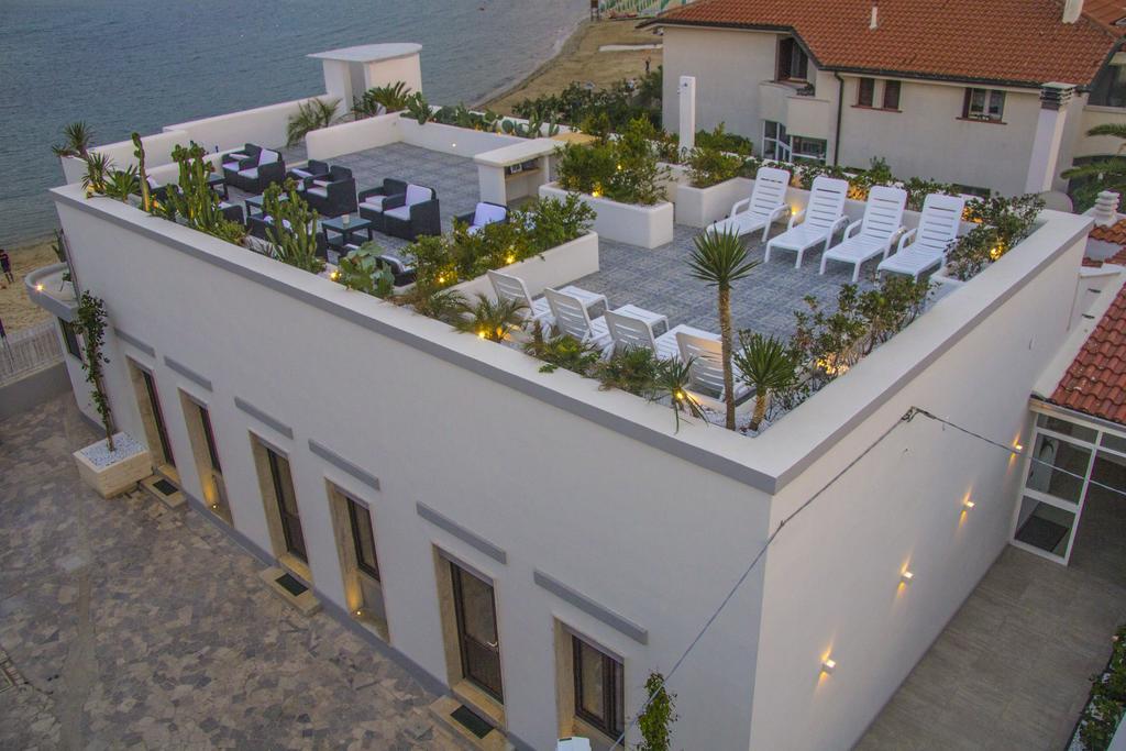 La Bella Trani - Suites And B&B Eksteriør billede
