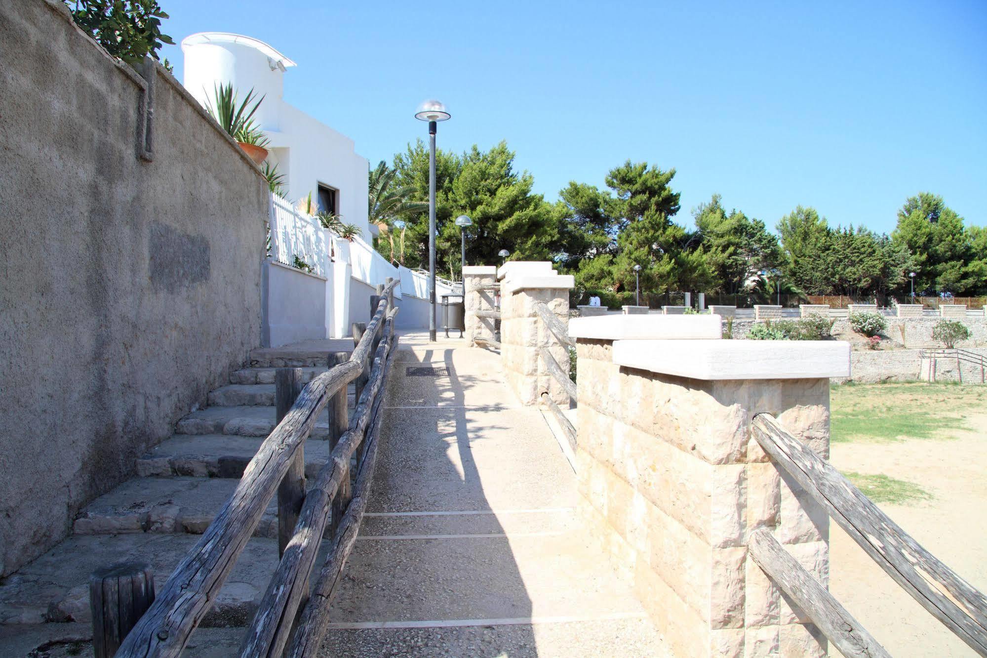 La Bella Trani - Suites And B&B Eksteriør billede
