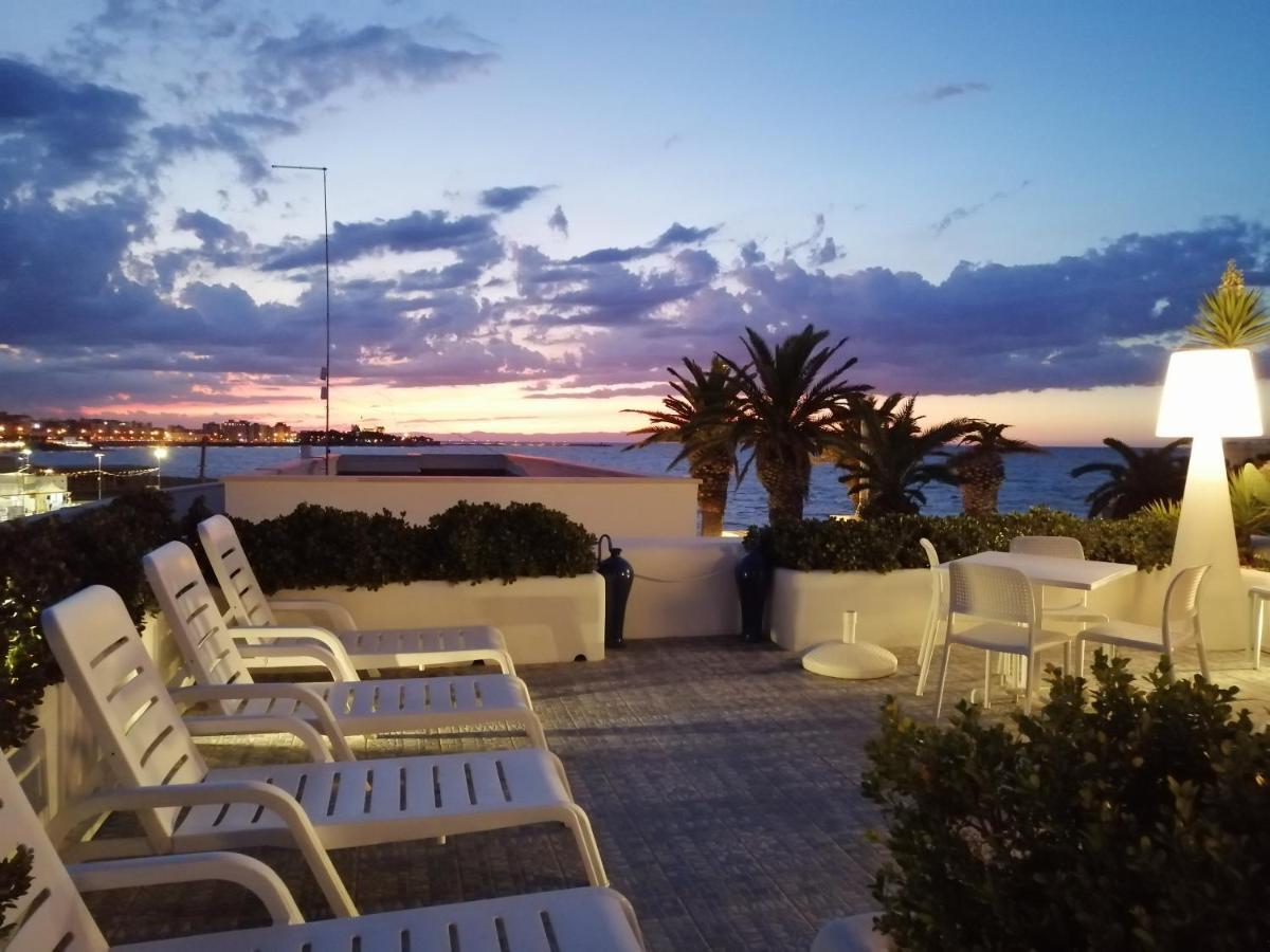 La Bella Trani - Suites And B&B Eksteriør billede